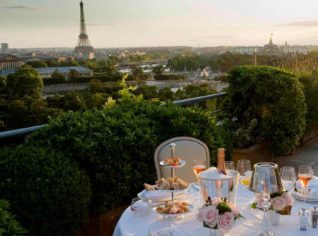 Le_Meurice_-_diner_romantique_Guillaume_de_Laubier_bu